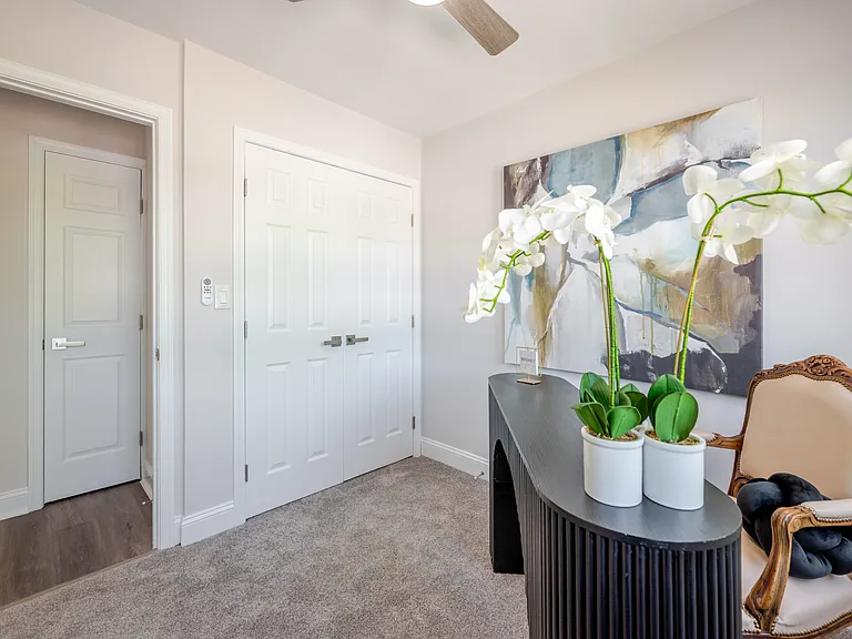1742 Lyman Pl NE — Photo 13