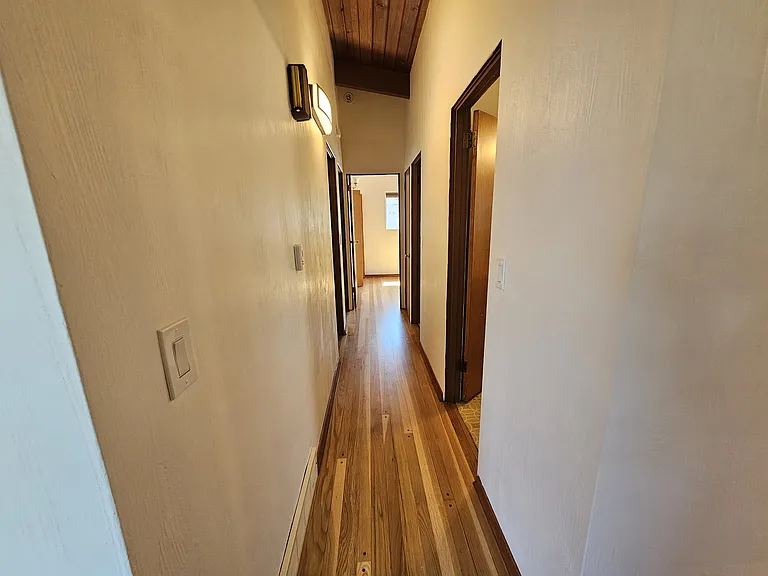 1120 W 10th St — Photo 5