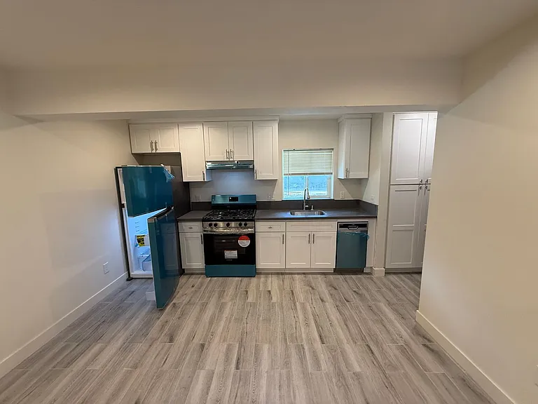 1023 S Osage Ave — Photo 1