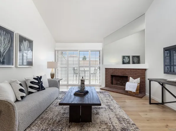 6948 Sandpiper Pl, Carlsbad, CA 92009