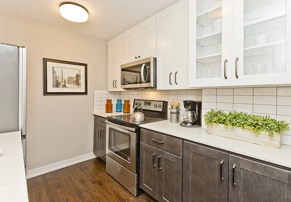 5536 Sheridan