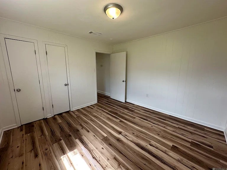 1814 Plantation Ave — Photo 2