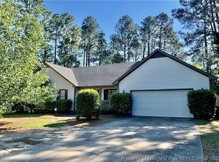 7800 Trappers Rd, Fayetteville, NC 28311