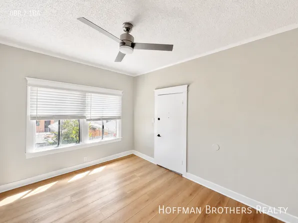 194 W 41st Pl #11, Los Angeles, CA 90037