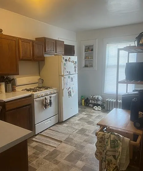 2854 N Summit Ave #A — Photo 4