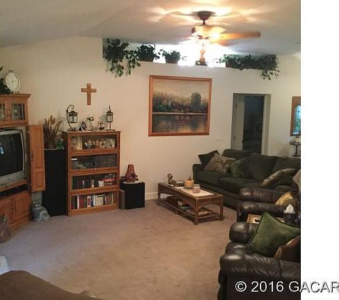 5th image of 1416 SW 202nd St