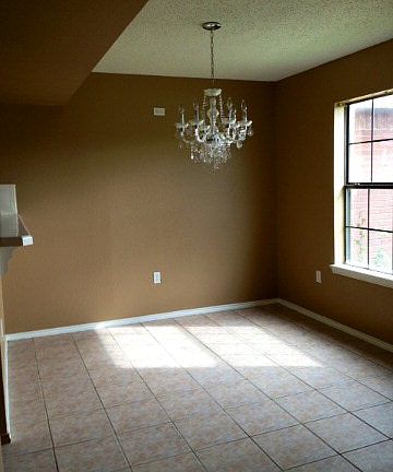 4th image of 101 Villa Del Sur Dr