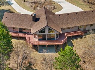 W11686 Buttercup Ave, Hancock, WI 54943