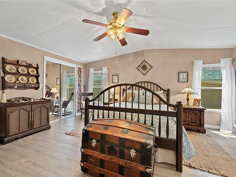 1000 Kings Hwy #133 — Photo 20