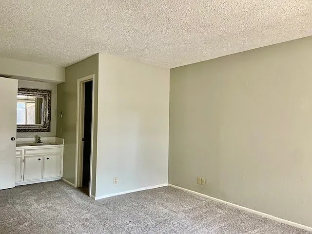 3301 Moss Ct #B — Photo 11