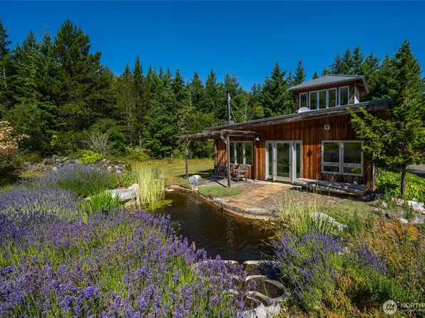 866 Cherry Tree Lane, Lopez Island, WA 98261