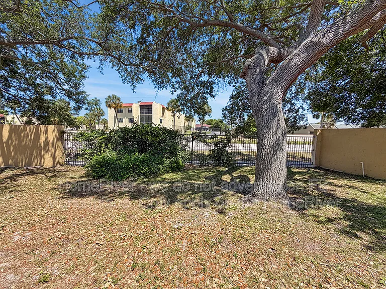 2015 Oleander Blvd #D — Photo 15