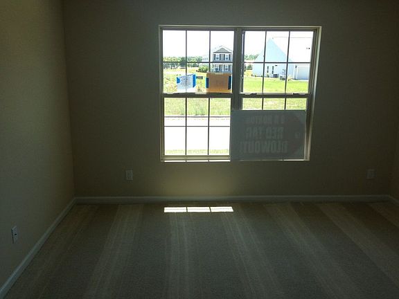 214 Dogwood Cir