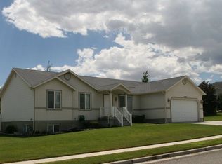 4907 W Grand View Peak Dr, Riverton, UT 84096