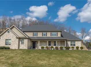 310 Schlag Ct, Pittsburgh, PA 15237