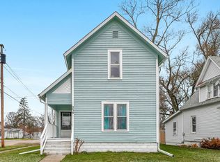 234 Park St, Watervliet, MI 49098