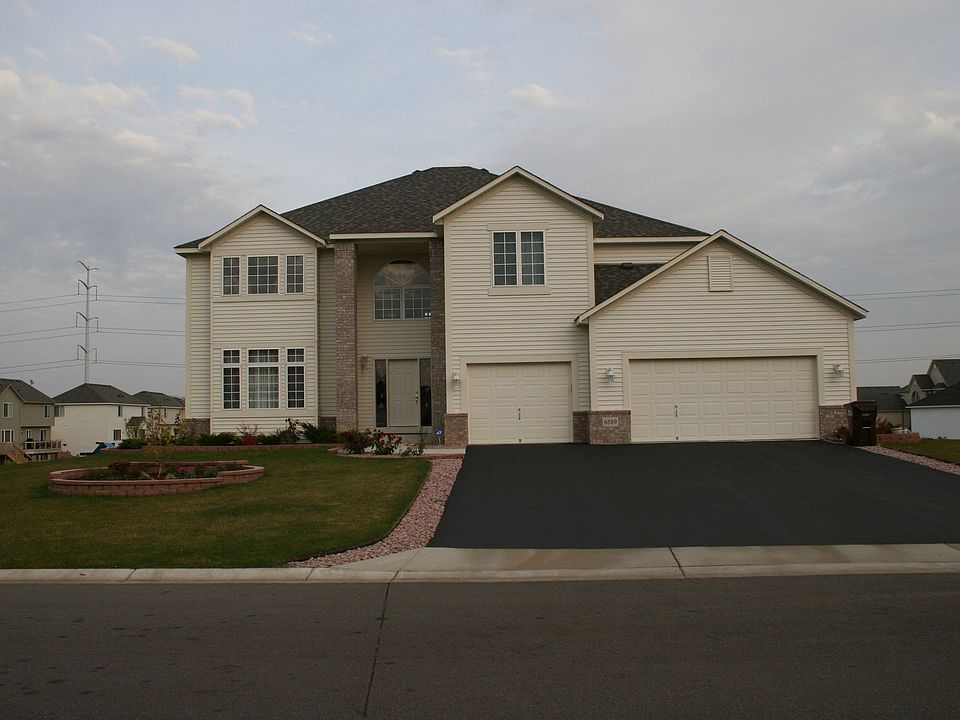 2nd image of 6589 Clover Cir S