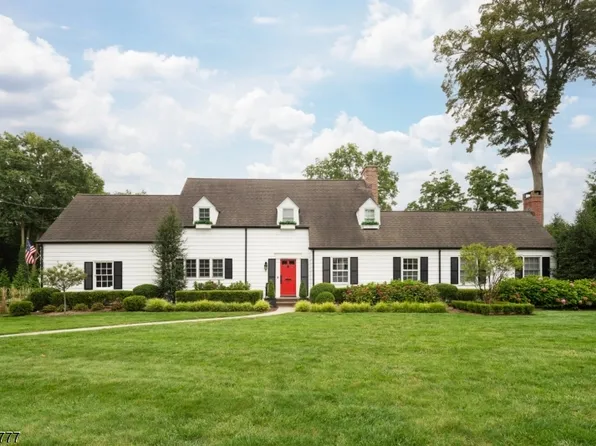 25 Dellwood Dr, Madison Boro, NJ 07940