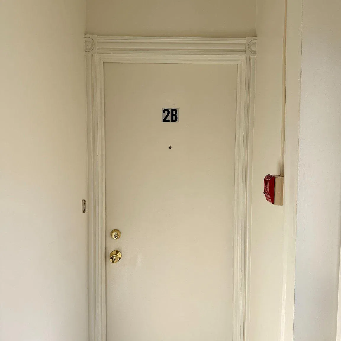 2 bed, 1.0 bath, 700 sqft, $1,250 — Photo 2