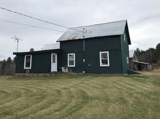 215 Cold Brook Rd, Saranac, NY 12981