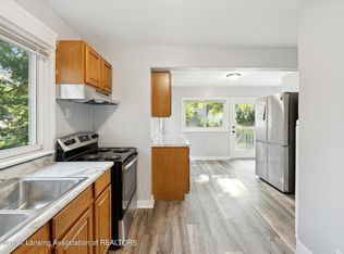 1711 Delevan Ave, Lansing, MI 48910