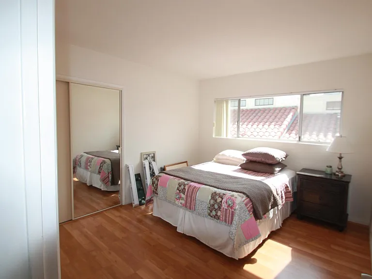 1728 Montana Ave #9 — Photo 19