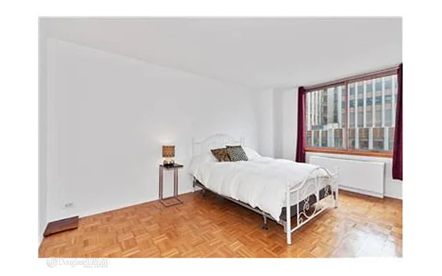 Rented by Douglas Elliman | media 21