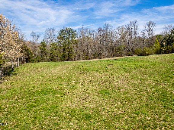 5th image of 289 County Road 103