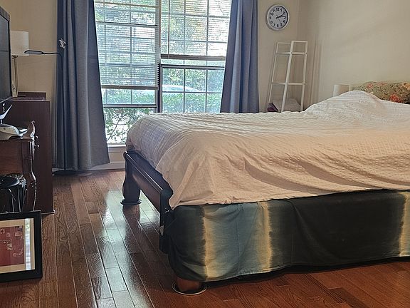 1st Bed Room.