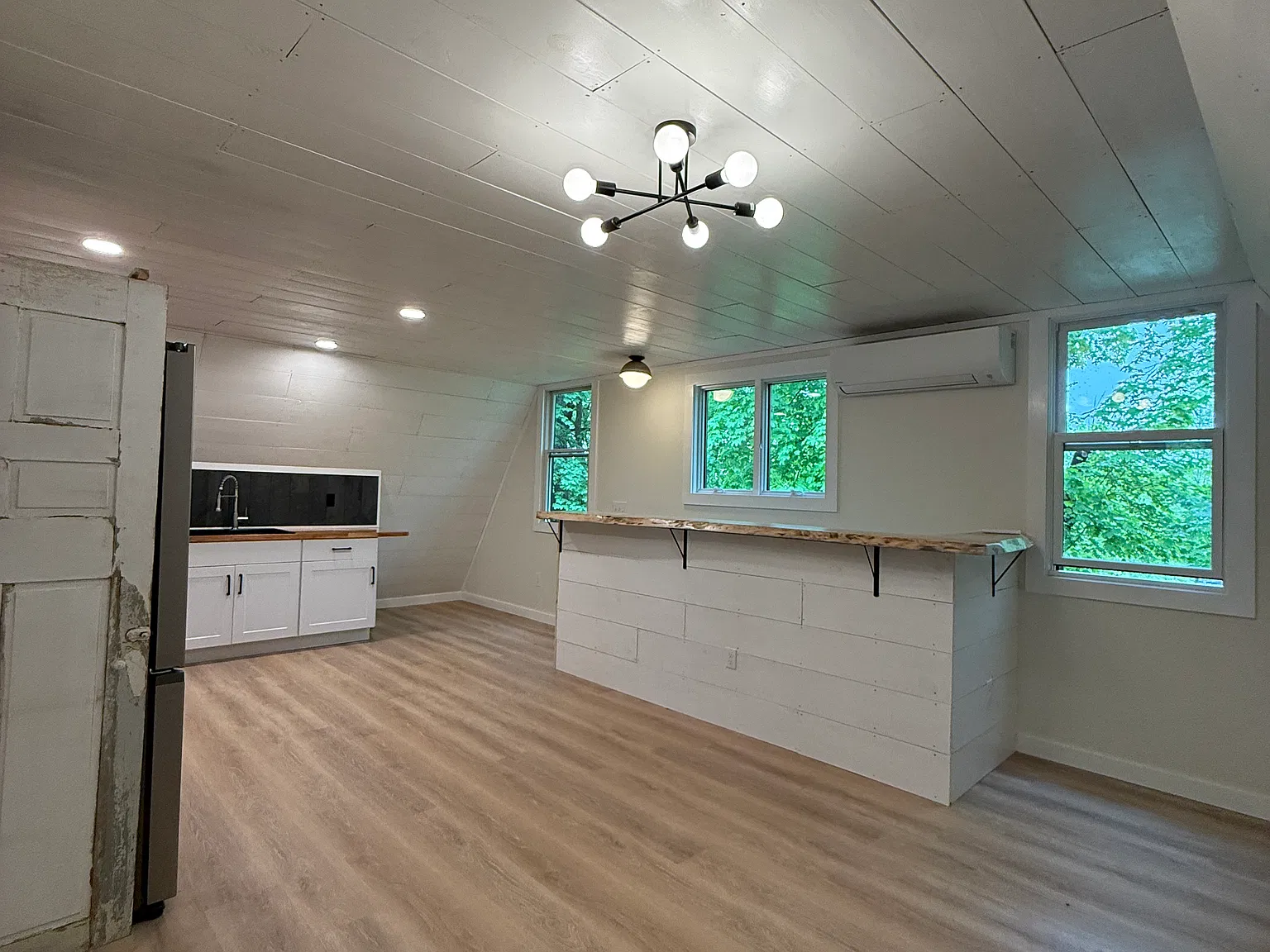 1 bed, 550 sqft, $1,750 — Photo 4