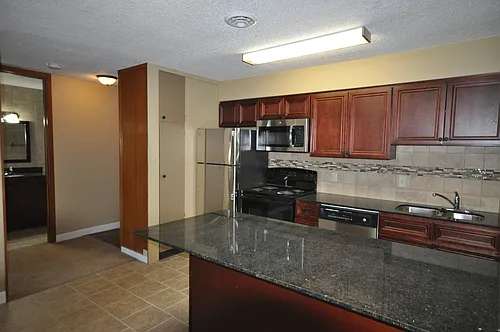 Capital Hill Apartments Photo 1