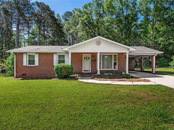 14 E Glendale St, Honea Path, SC 29654