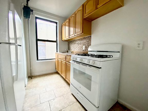 2nd image of 541 W 142nd St APT 63