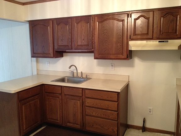 4th image of 27305 Brettonwoods St