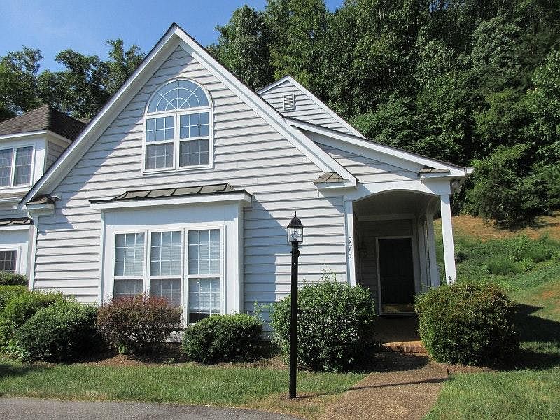 975 Devon Spring Ct.