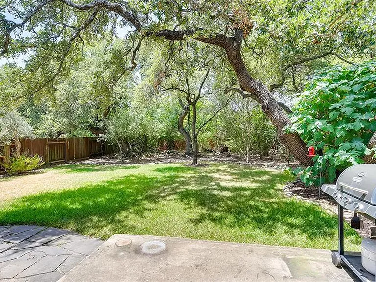 9206 Sommerland Way — Photo 20