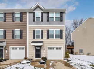 716 Pine Spring Dr, Painesville, OH 44077