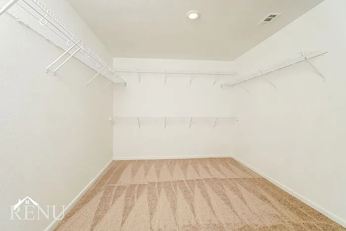 3002 Jackson Smt — Photo 15