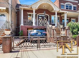 2534 E 2nd St, Brooklyn, NY 11223