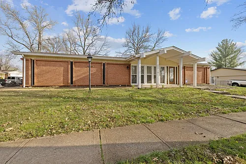 4649 McIlroy Dr Photo 1