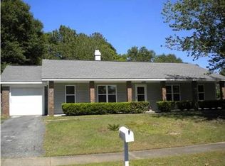 1455 Fern Valley Rd, Mobile, AL 36609