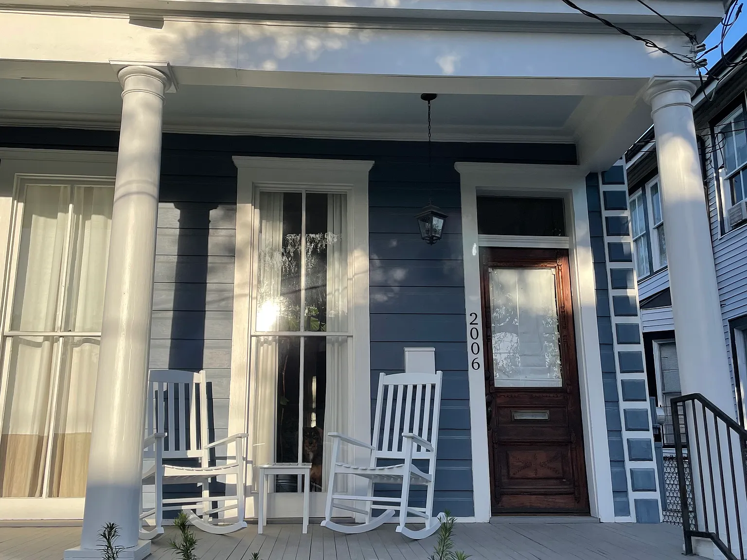 2 bed, 1050 sqft, $2,500 — Photo 2