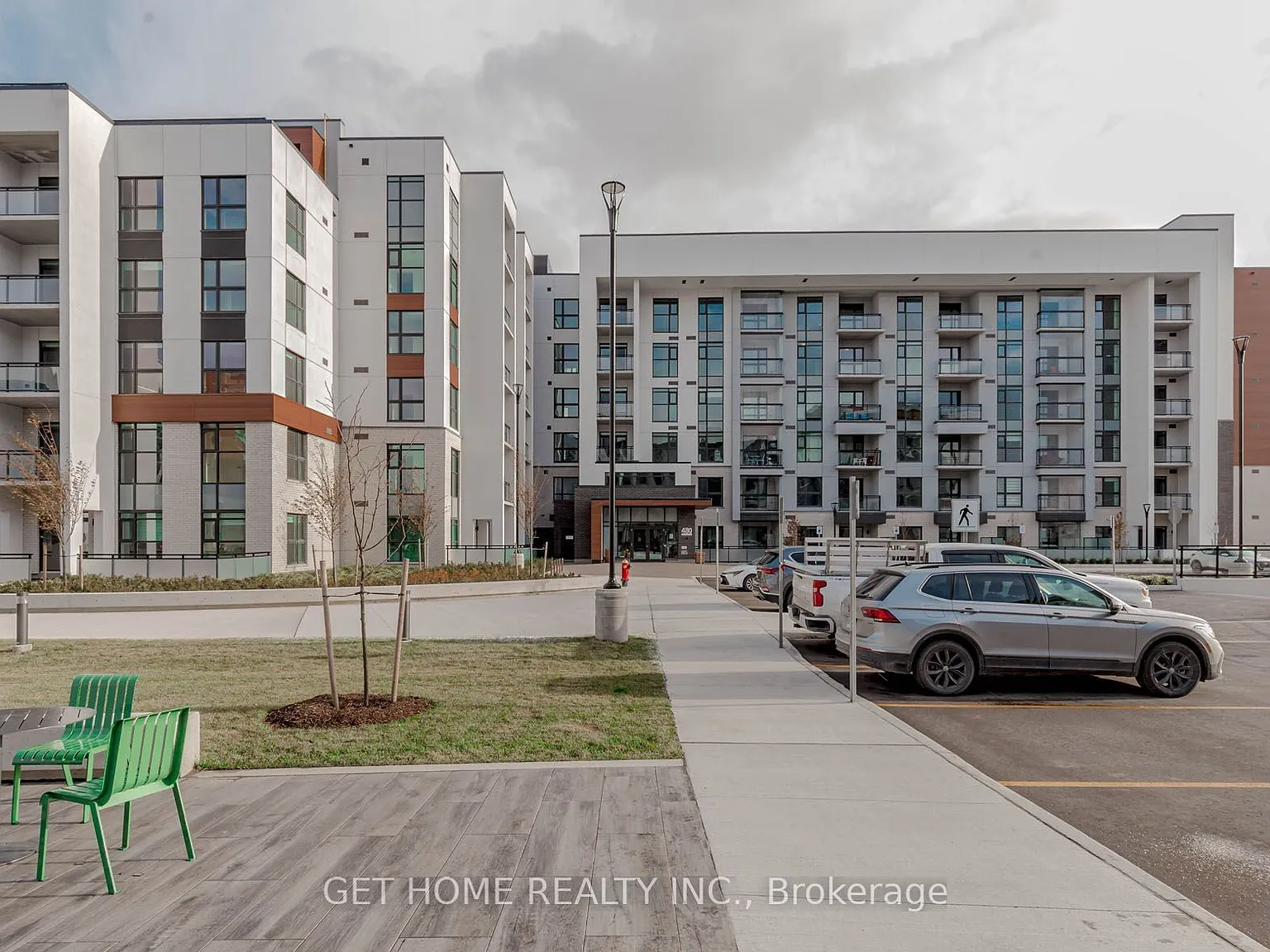 2 bed, $2,200 — Photo 1
