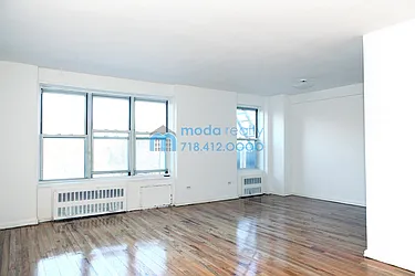 Rented by Moda Realty