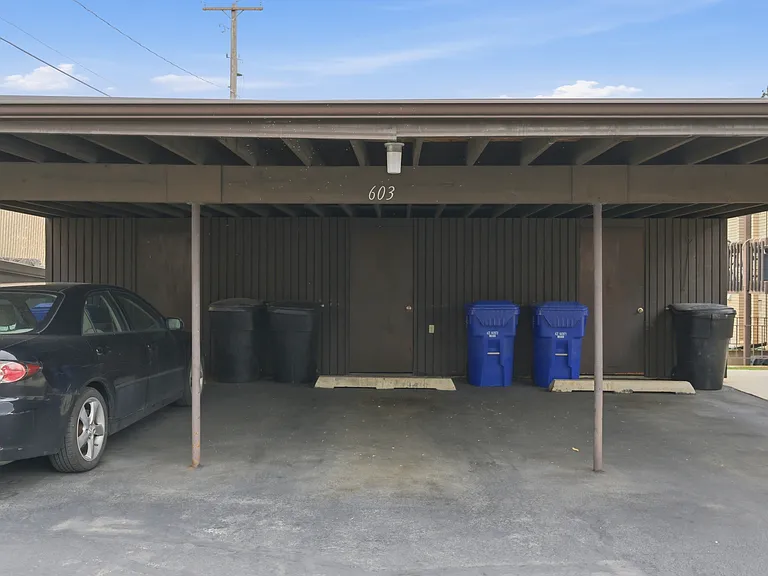 601 S 100 E — Photo 15