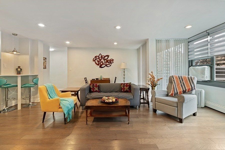 1st image of 16240 9th Ave APT 4C
