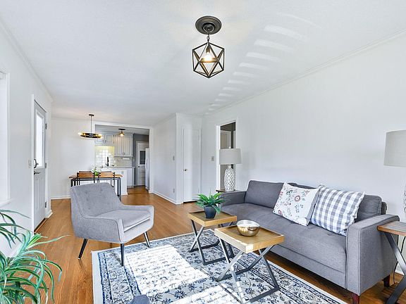 3rd image of 5527 Rosewood St