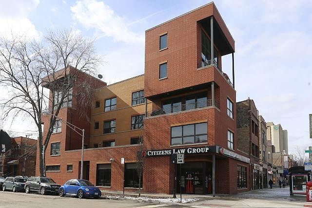 1st image of 2101 W Division St #3S