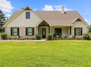 2610 Kings Rd, Marshall, TX 75672