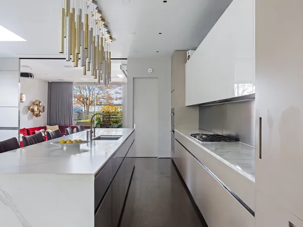 42 White Street image 8 of 21